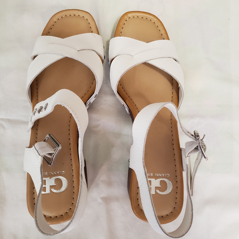 Gianni Bini White Women's Cross-Strap Sandals Size 8M